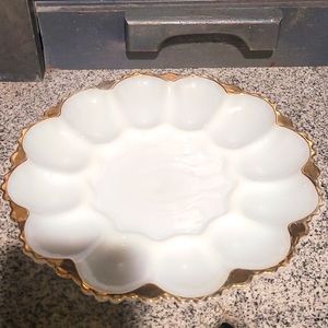 Vintage     Milk glass deviled egg dish
